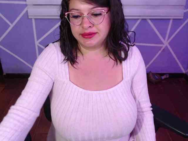 MiaaJoness