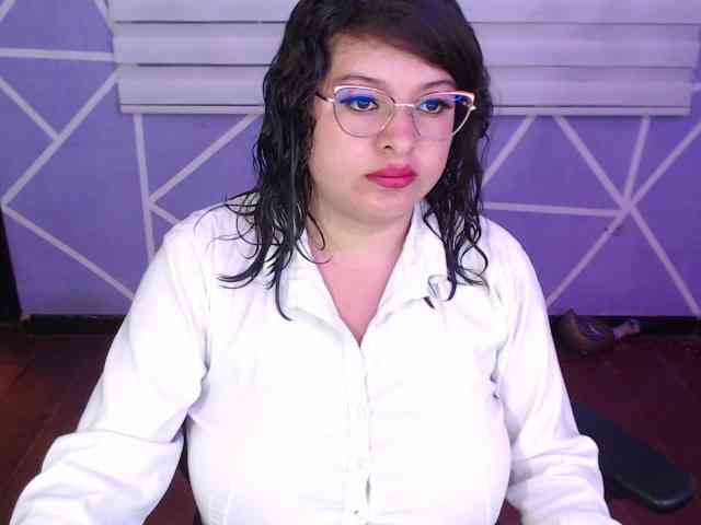 MiaaJoness MiaaJoness