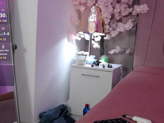 DeniseSun live cam on BongaCams
