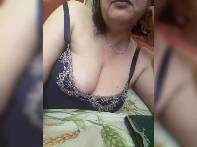 Elena69-1 live cam preview