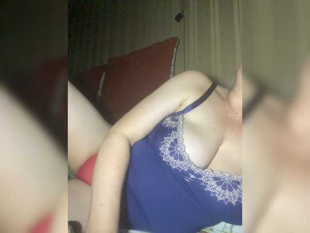 Elena69-1 live cam on BongaCams