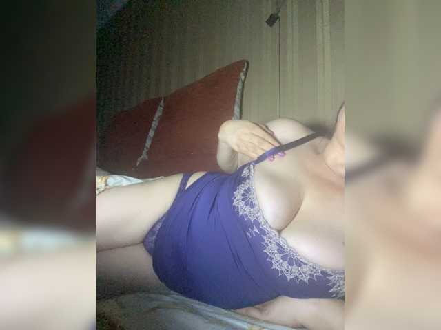 Elena69-1 live cam preview