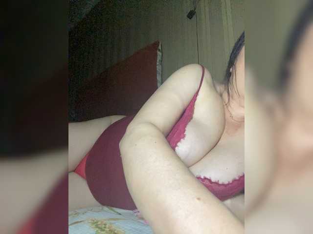 Elena69-1 live cam on BongaCams