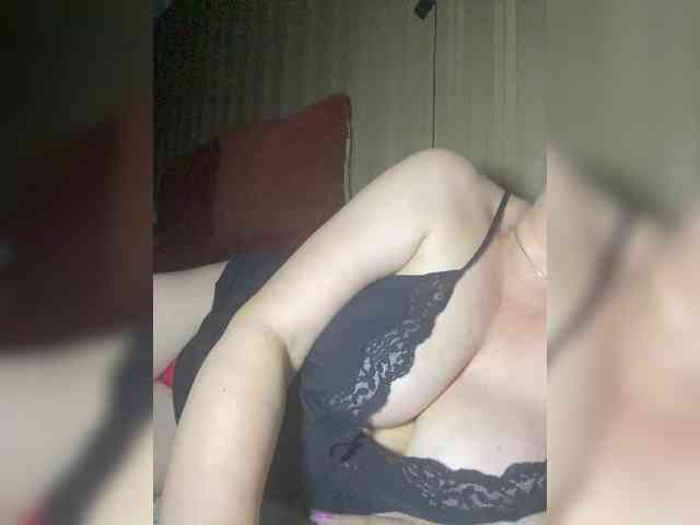 Elena69-1 webcam