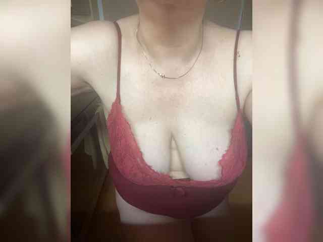 Elena69-1 webcam