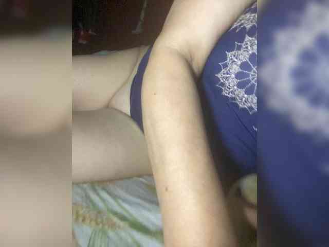 Elena69-1 webcam