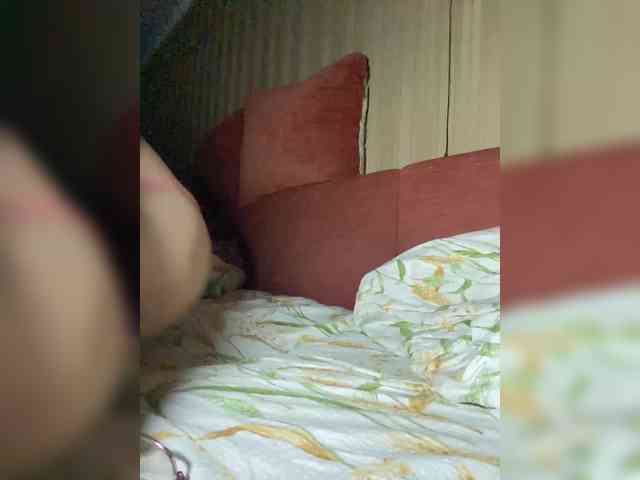 Elena69-1 webcam