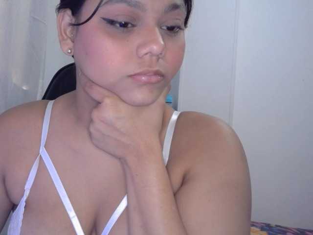 Dulce-sussy live cam on BongaCams