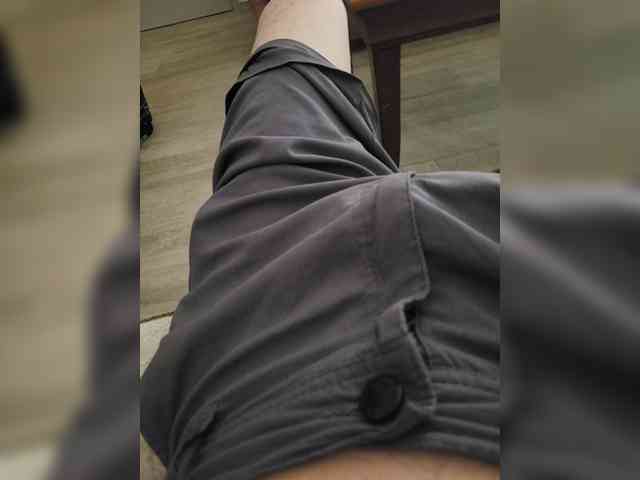 Empty988 Live Webcam on BongaCams