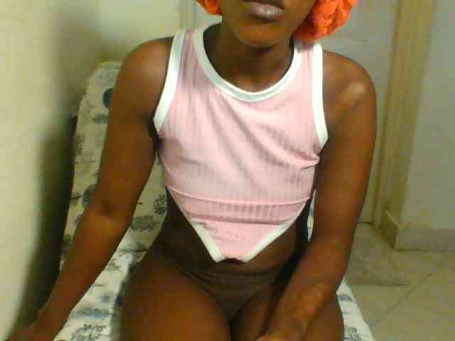 Petiteebony1 webcam