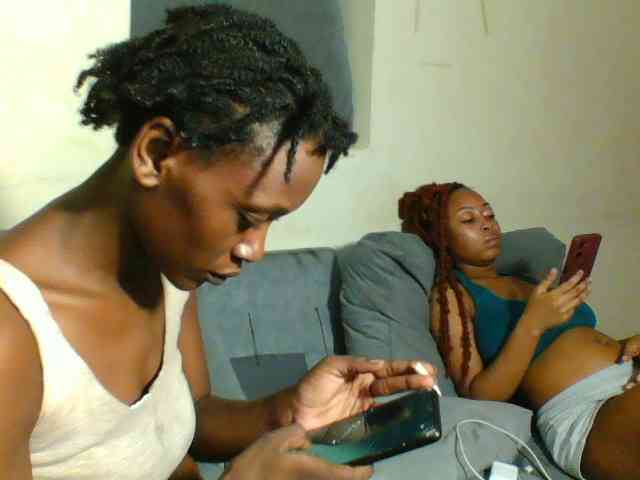 Petiteebony1 webcam