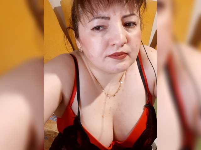 StefanyMellow3