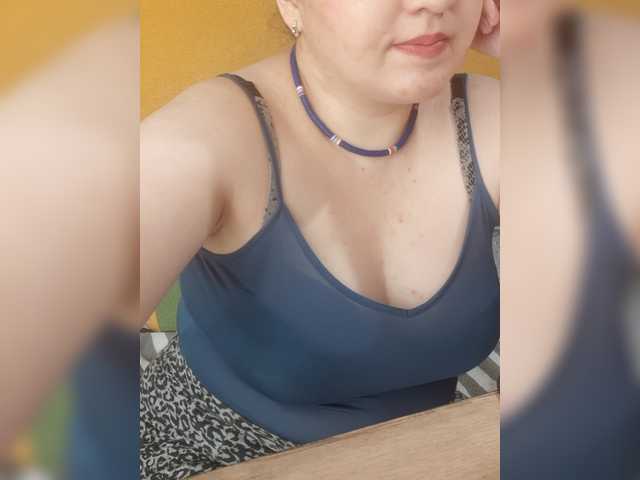StefanyMellow3