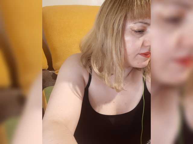 StefanyMellow3