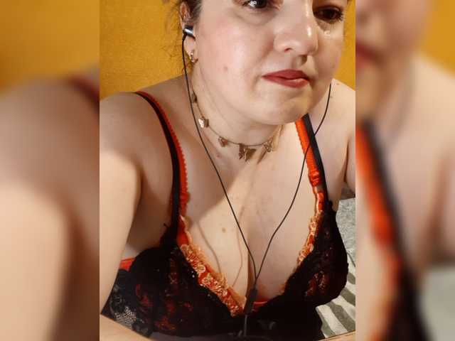 StefanyMellow3