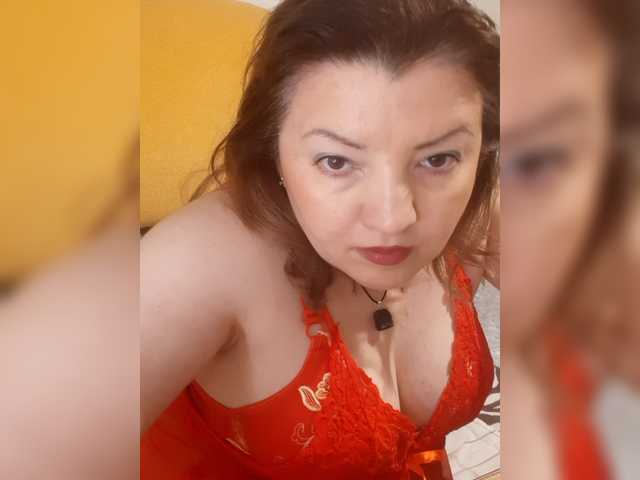 StefanyMellow3