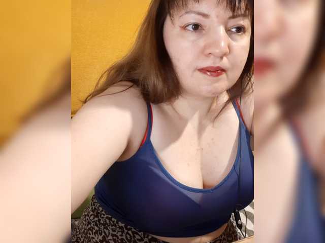 StefanyMellow3 live cam preview