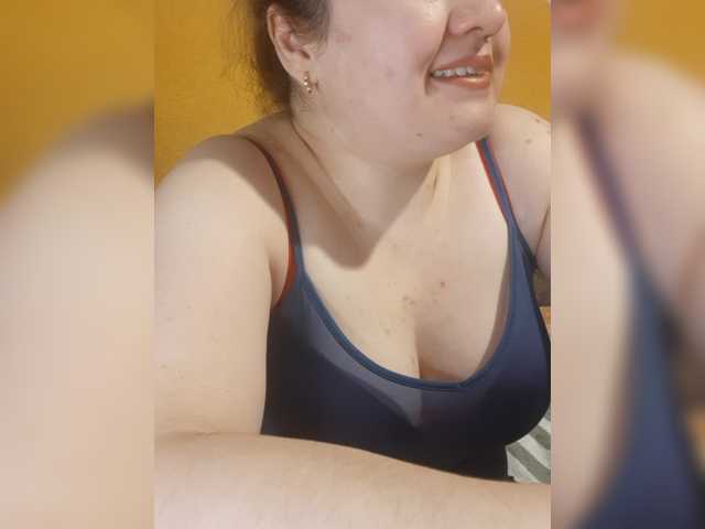 StefanyMellow3 live cam preview