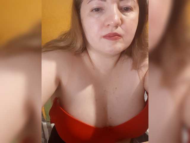 StefanyMellow3 live cam preview