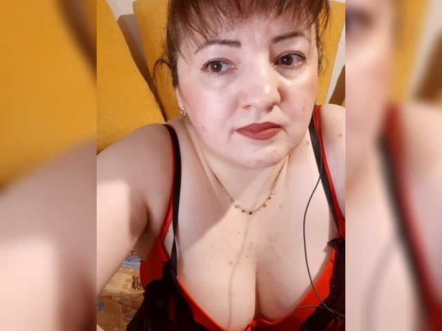 StefanyMellow3 live cam preview