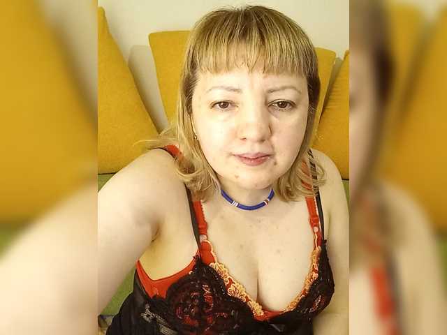 StefanyMellow3's BongaCams show and profile