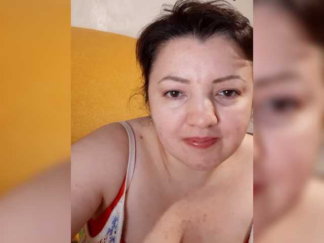 StefanyMellow3 live cam preview