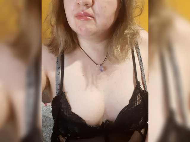 StefanyMellow3 live cam on BongaCams