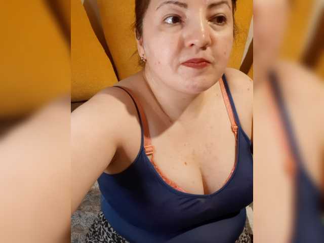 StefanyMellow3