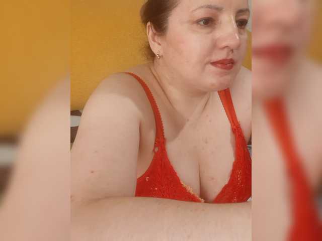 StefanyMellow3 live cam on BongaCams