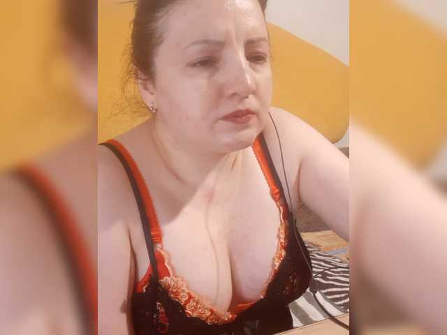 StefanyMellow3
