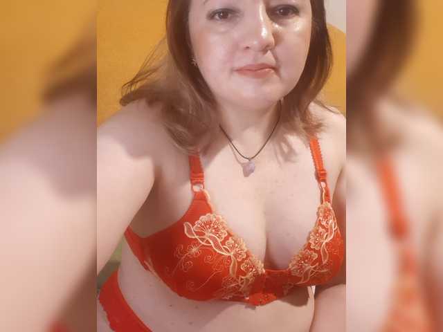 StefanyMellow3