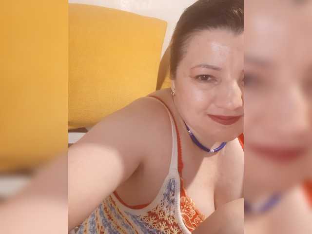 StefanyMellow3