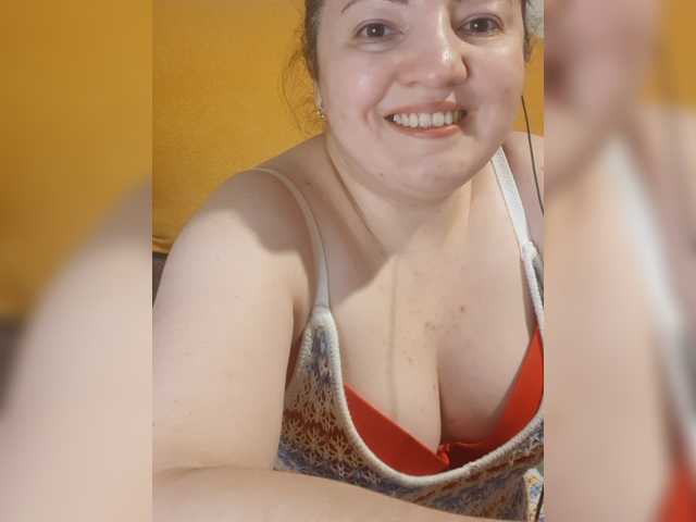 StefanyMellow3 live cam preview