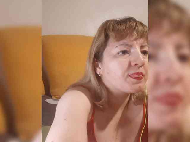 StefanyMellow3 webcam