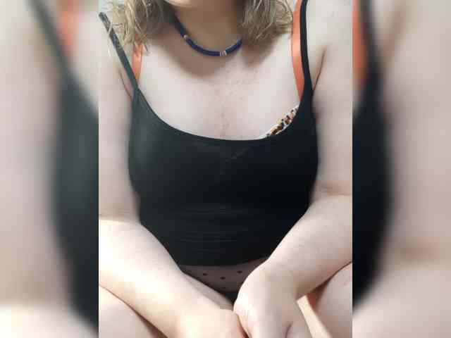 StefanyMellow3 webcam