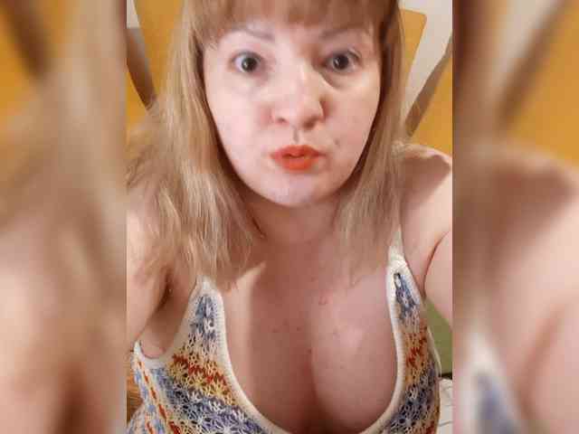 StefanyMellow3