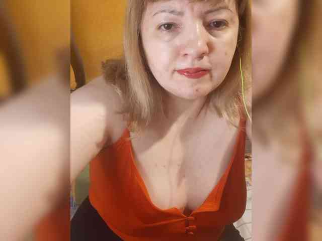StefanyMellow3 Live Webcam on BongaCams
