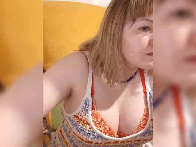 StefanyMellow3