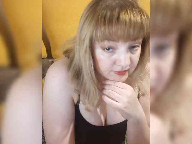 StefanyMellow3 webcam
