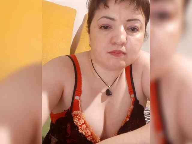 StefanyMellow3 webcam