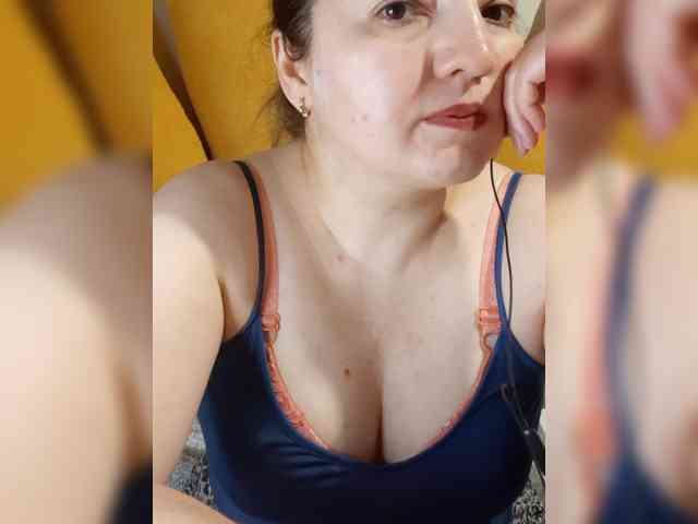 StefanyMellow3 webcam