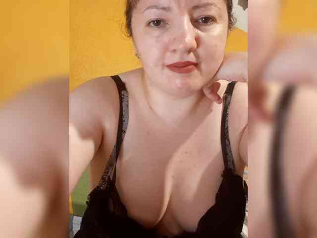 StefanyMellow3 webcam
