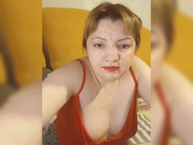 StefanyMellow3 webcam