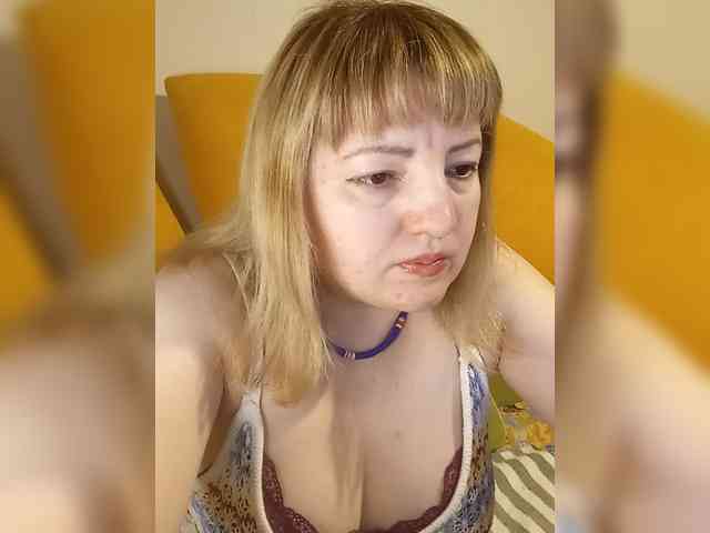 StefanyMellow3 webcam