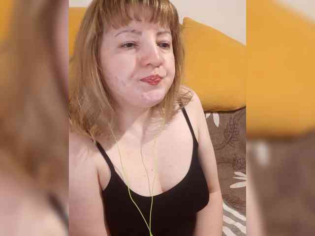 StefanyMellow3 webcam