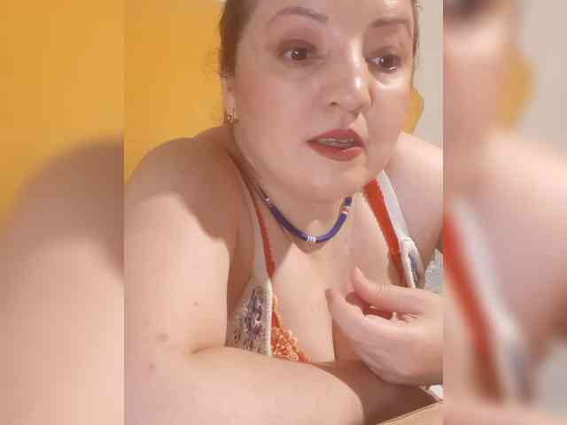 StefanyMellow3 webcam