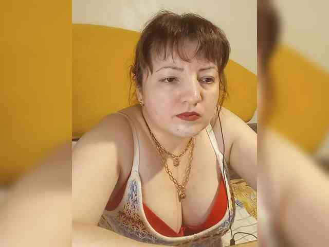 StefanyMellow3