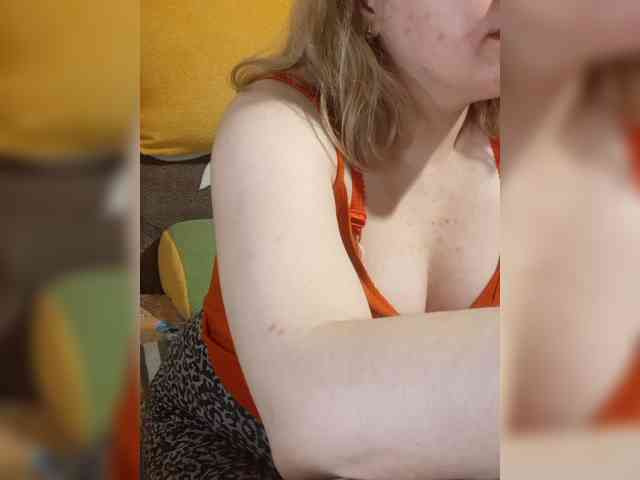 StefanyMellow3