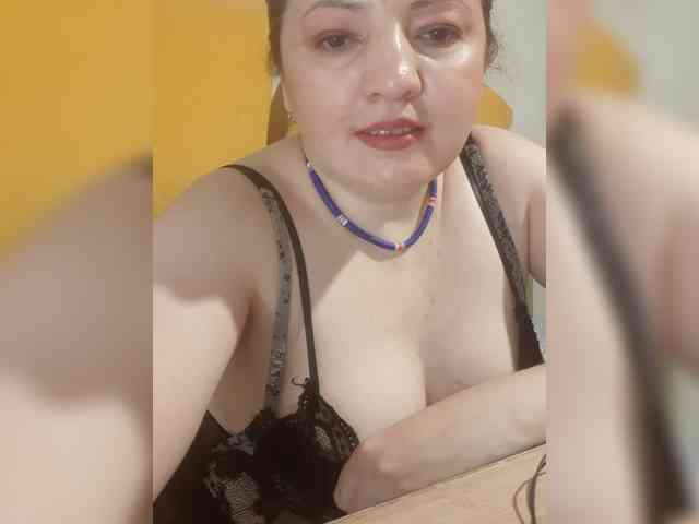 StefanyMellow3 webcam