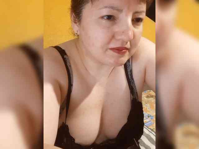 StefanyMellow3 webcam